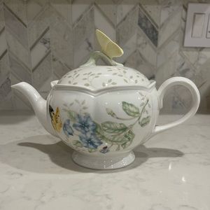 Lenox Butterfly Meadow Teapot